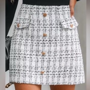 CUPSHE Chic Tweed Button-Front Skirt Medium